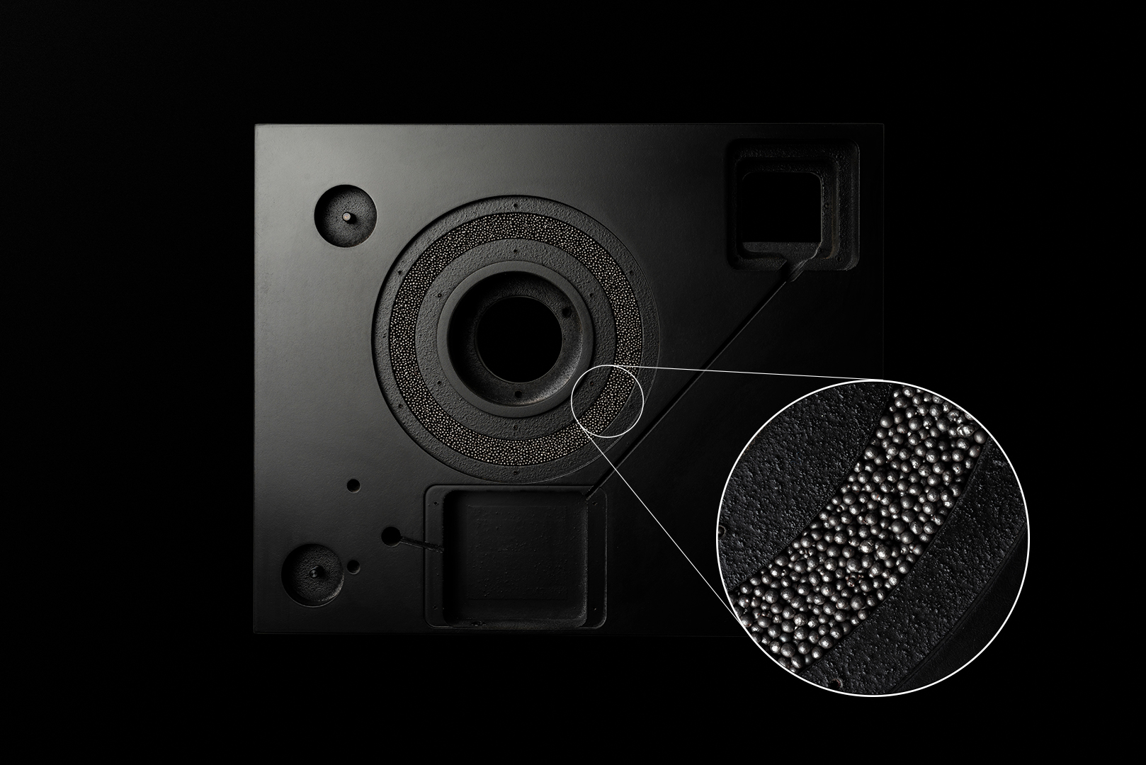 Material Pro-Ject turntable made of