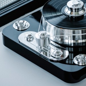 Signature 12.2 Feature Motor