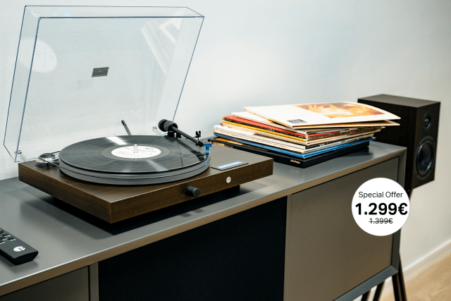 Juke Box S2 Stereo Set Offer